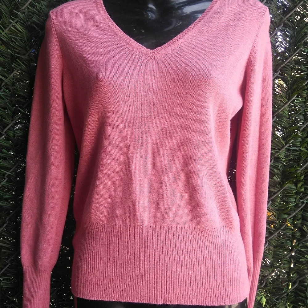 Ann Taylor loft studio